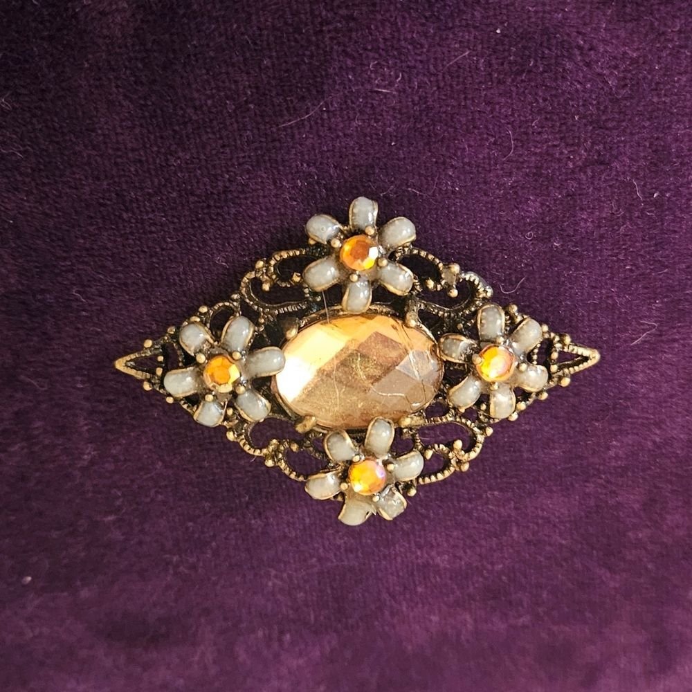 Vintage Floral Brooch Pin with Gemstones